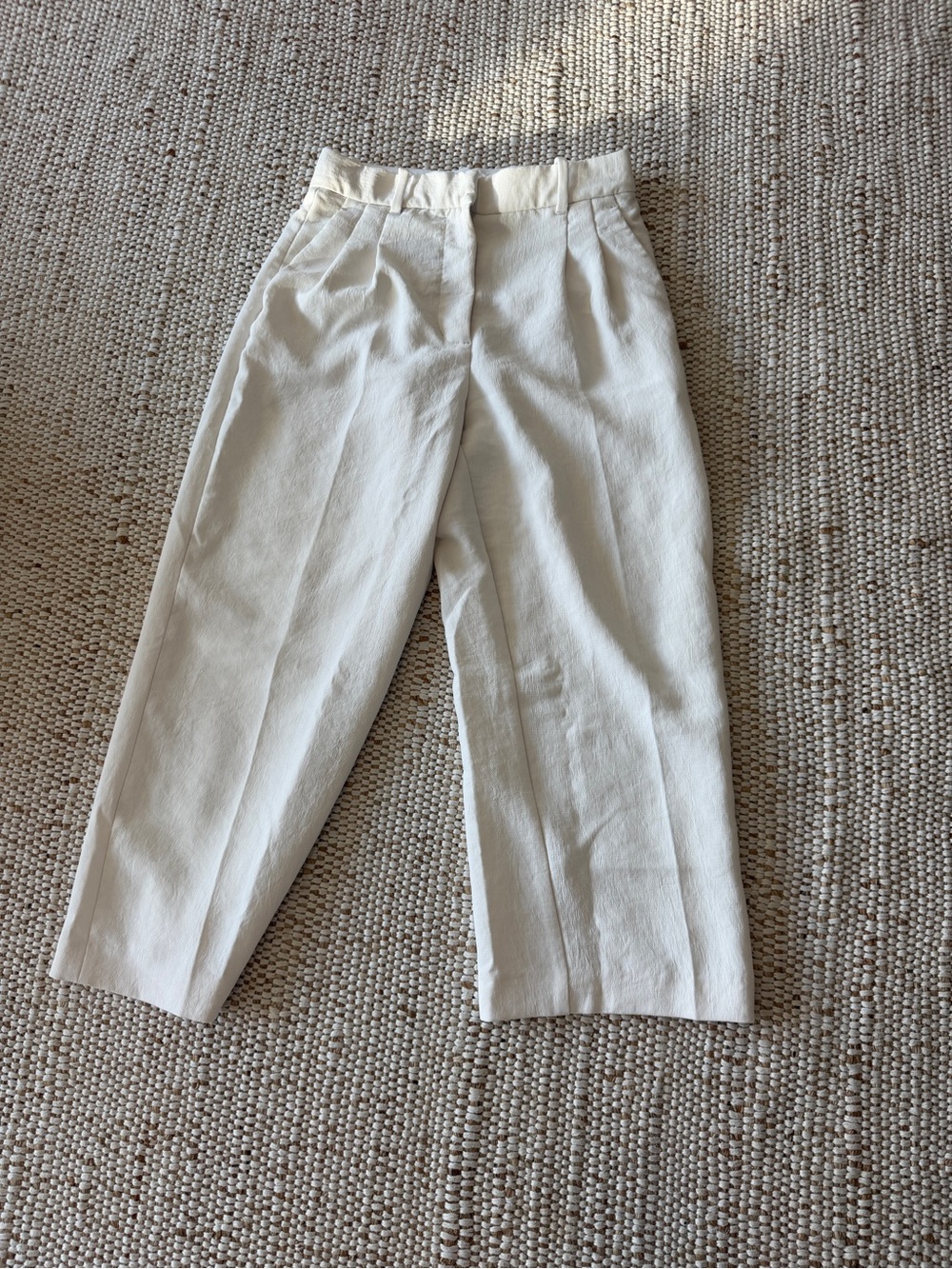 Aritzia Wilfred Effortless Cropped Pant